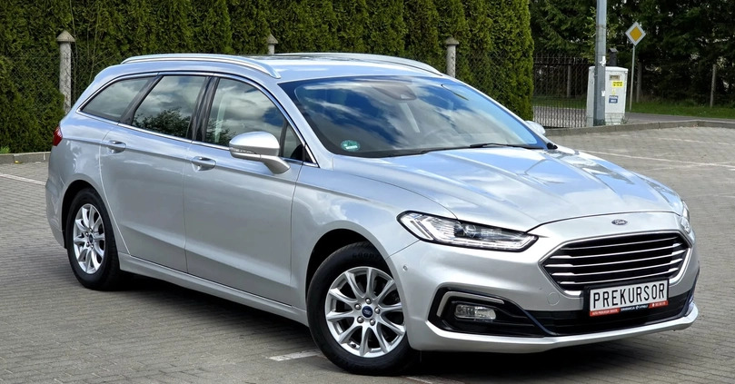 Ford Mondeo cena 59900 przebieg: 200200, rok produkcji 2019 z Iława małe 379